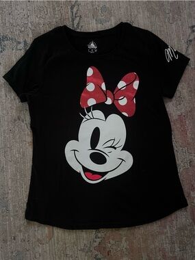 Disney Minnie Mouse Graphic Tee